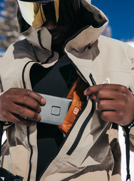 Burton [ak] Helitack GORE - TEX Jacket Mens 2025 Summit Taupe - Elevation107