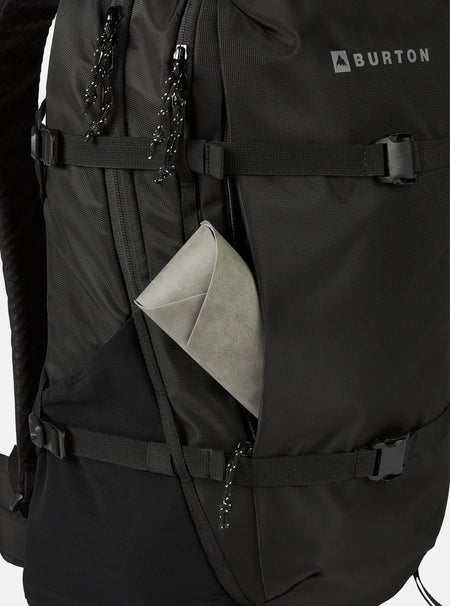 Burton Day Hiker 30L Backpack 2026 Black - Elevation107