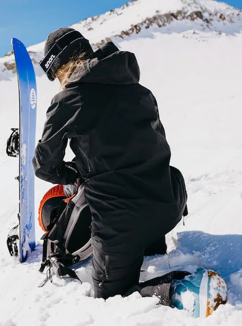 Burton [AK] Kimmy GORE - TEX Anorak Jacket Womens Black - Elevation107