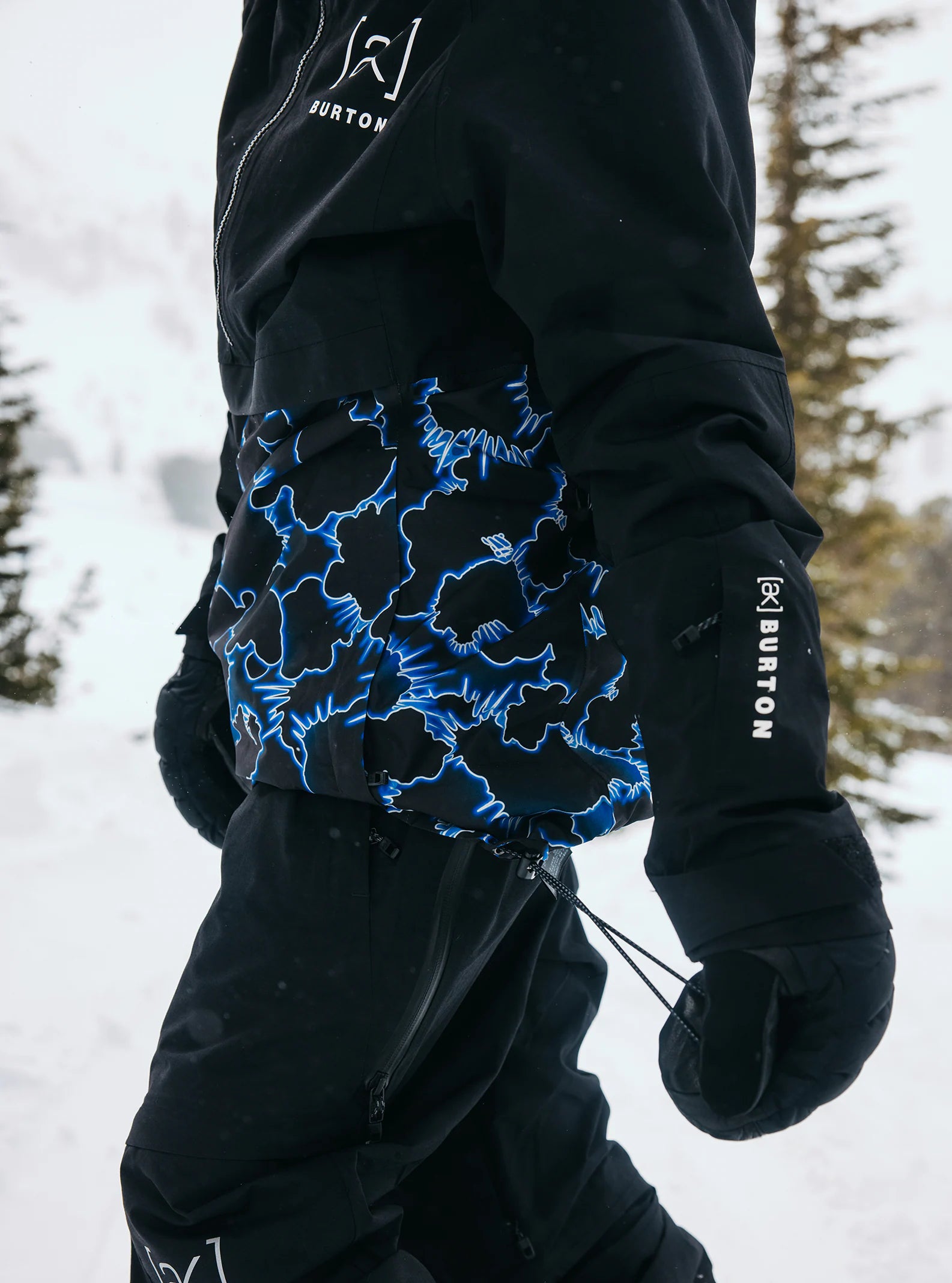 Burton [ak] Kimmy GORE - TEX Anorak Jacket Womens 2025 Black / Glow - Elevation107