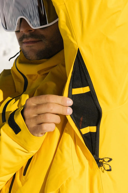 686 Hydra Thermagraph Jacket Mens 2026 Yellow Gold - Elevation107