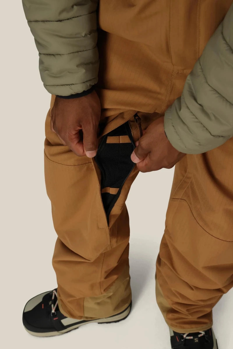 689 Hot Lap Insulated Bib Pants Mens 2026 Caramel Ripstop - Elevation107