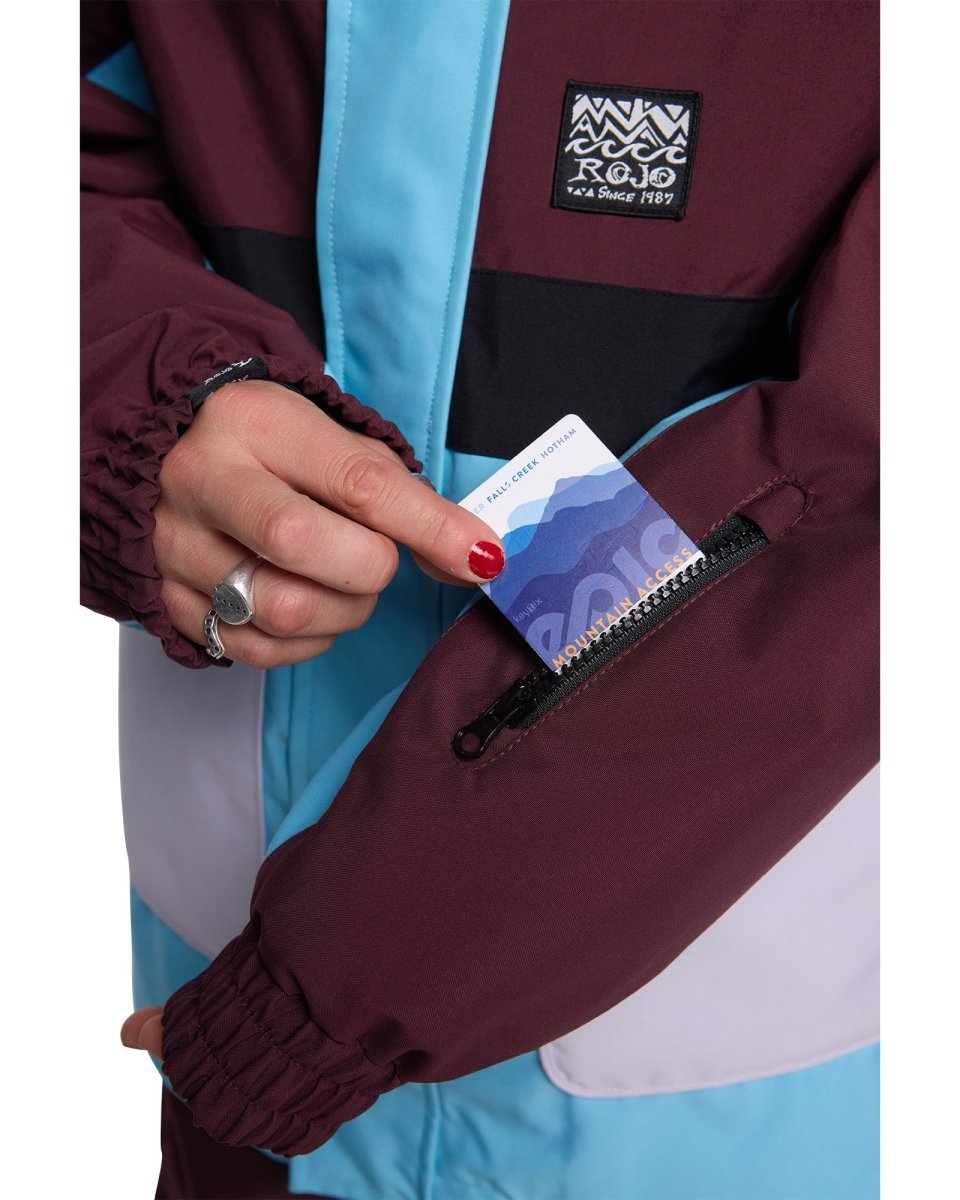 Rojo Retro Star Jacket Womens 2026 Fig - Elevation107