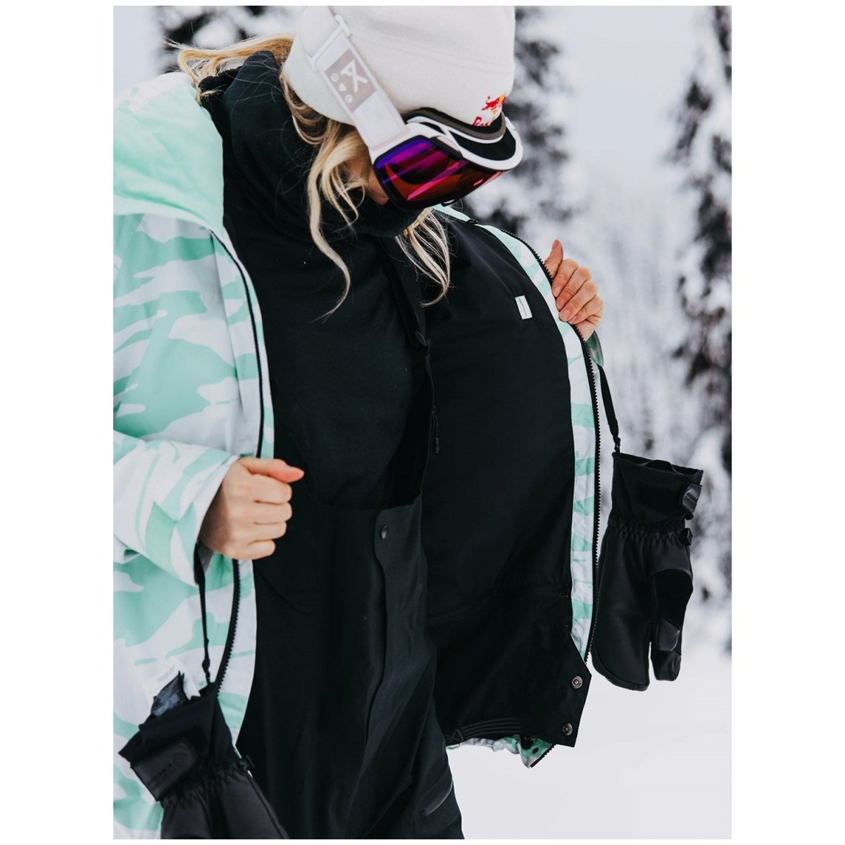 Burton [ak] Embark GORE - TEX Jacket Womens 2025 Oversized Zebra - Elevation107