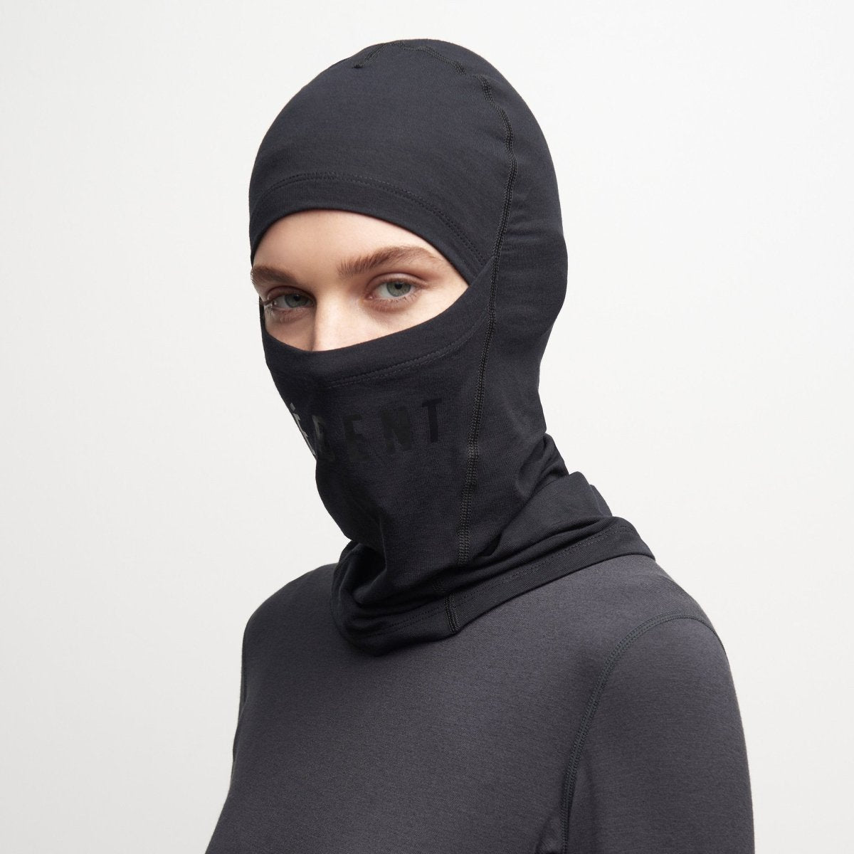 Le Bent Logo Balaclava 200 Black / Black - Elevation107